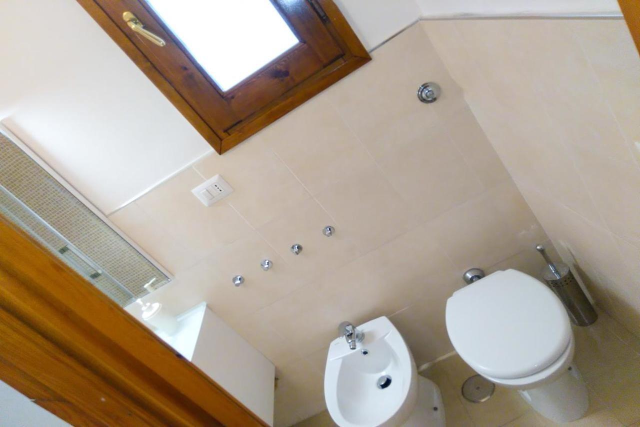 Rome&Suites Bagian luar foto