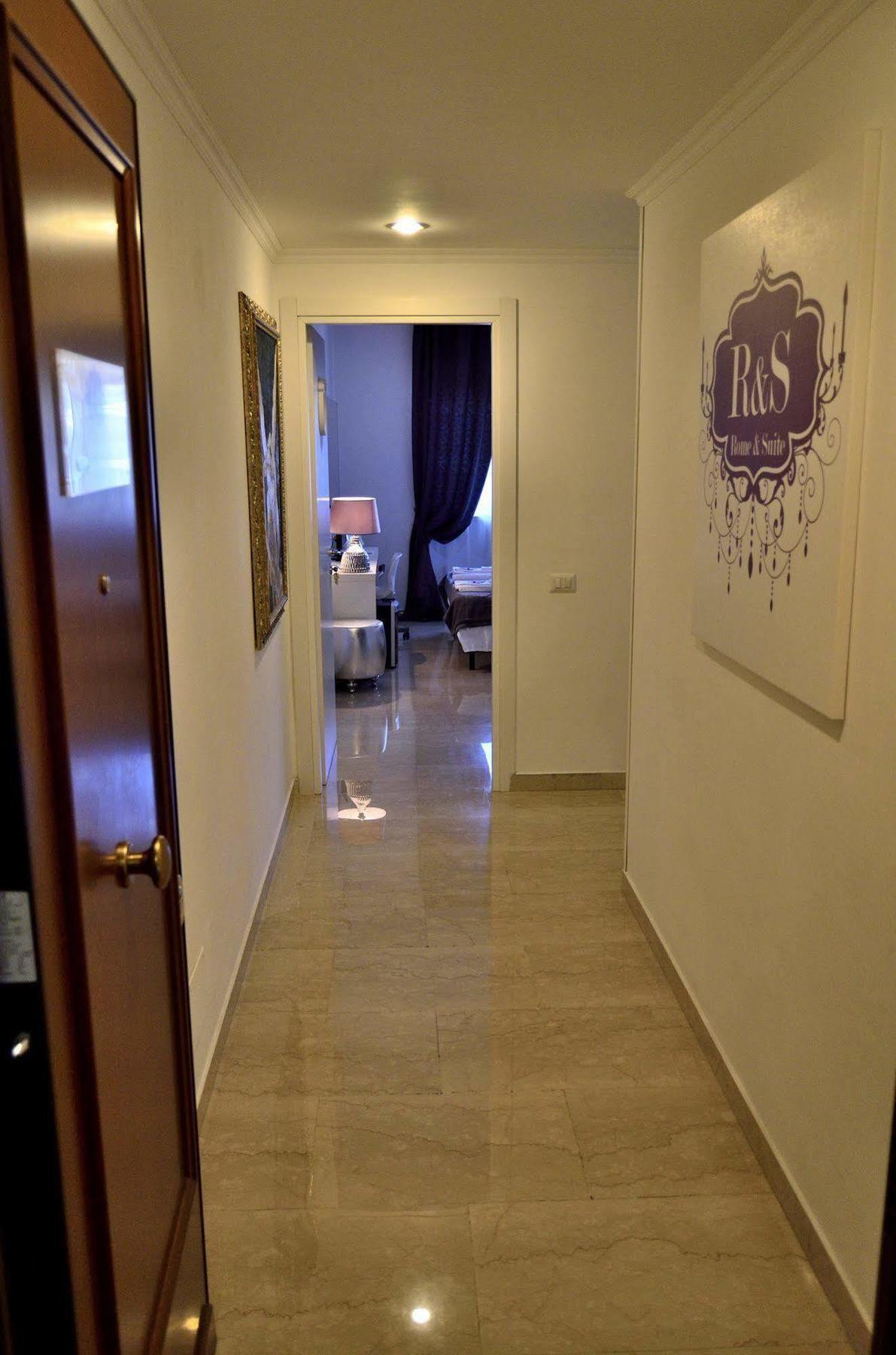 Rome&Suites Bagian luar foto